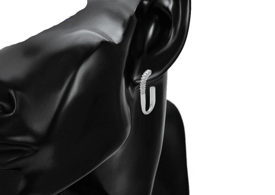 Ohrring Stecker Margreth 925er versilbert hängend
