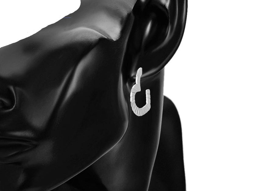 Ohrring Stecker Herzchen Edelstahl hängend