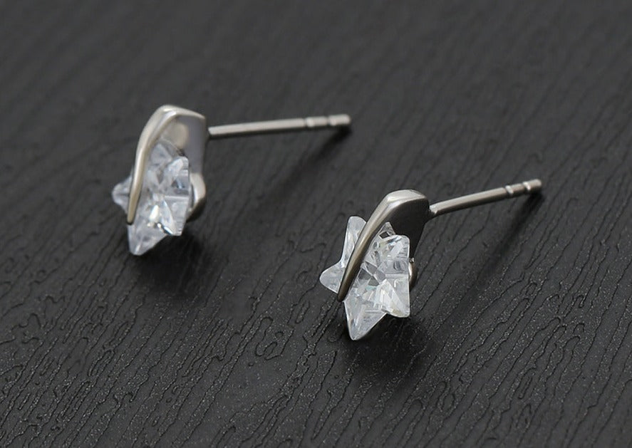 Ohrring Stecker Stern aus Edelstahl mit weißem Stein