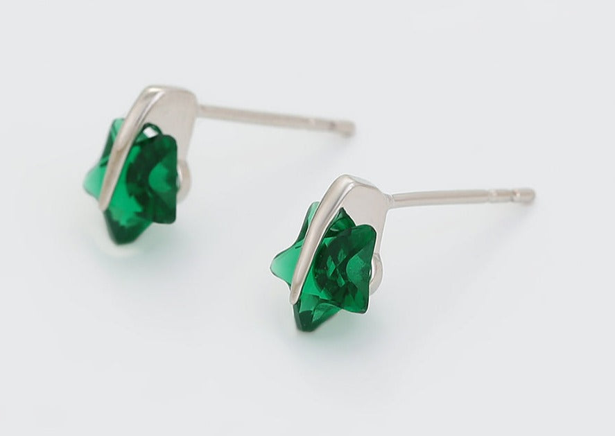 Ohrring Stecker Stern aus Edelstahl mit grünem Stein