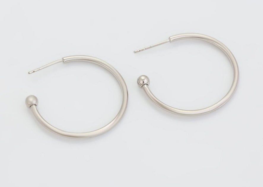 Ohrring Stecker Anna-Hannah 925er versilbert hängend