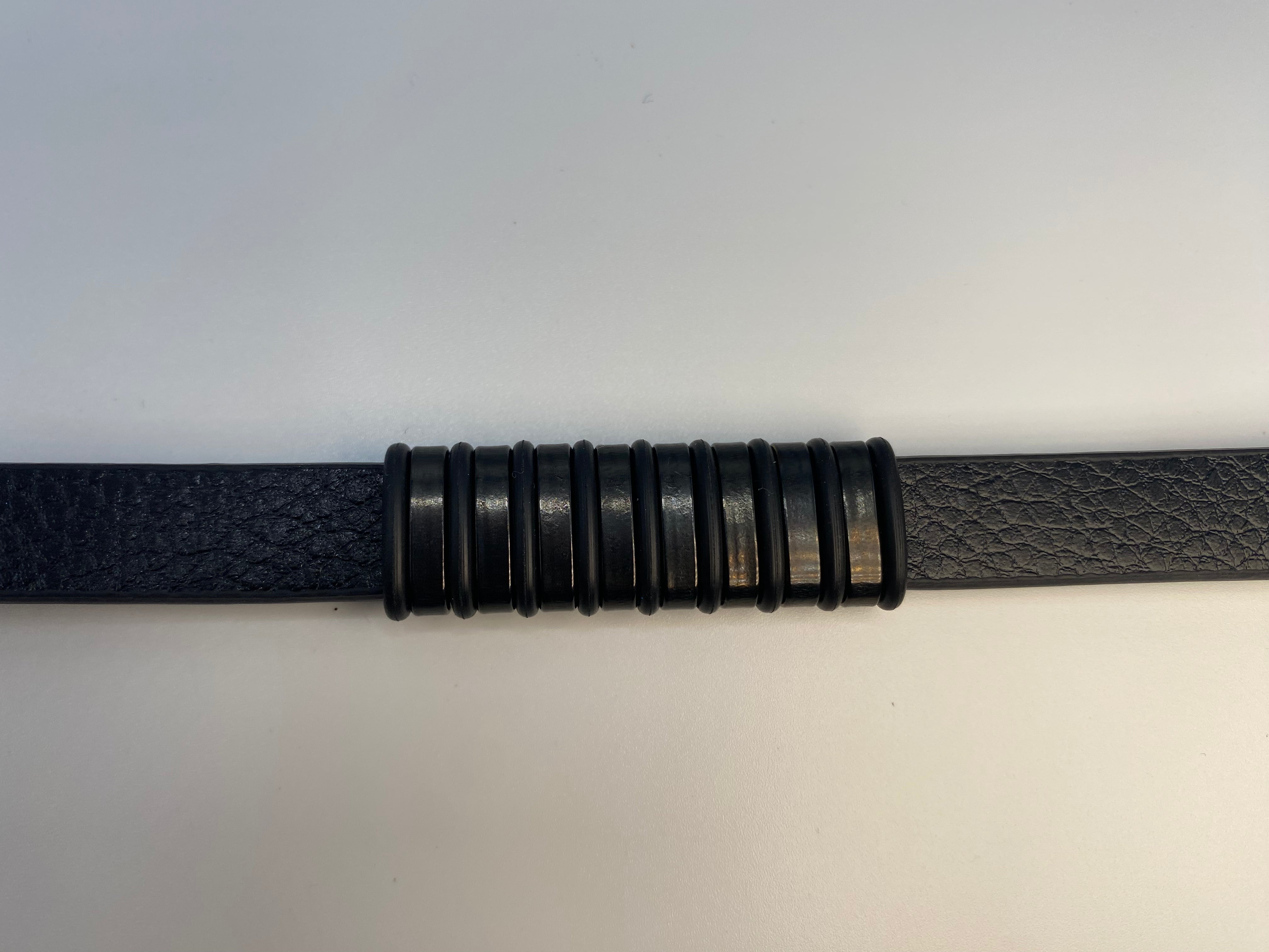 Echt-Leder-Armband gestreift schwarz