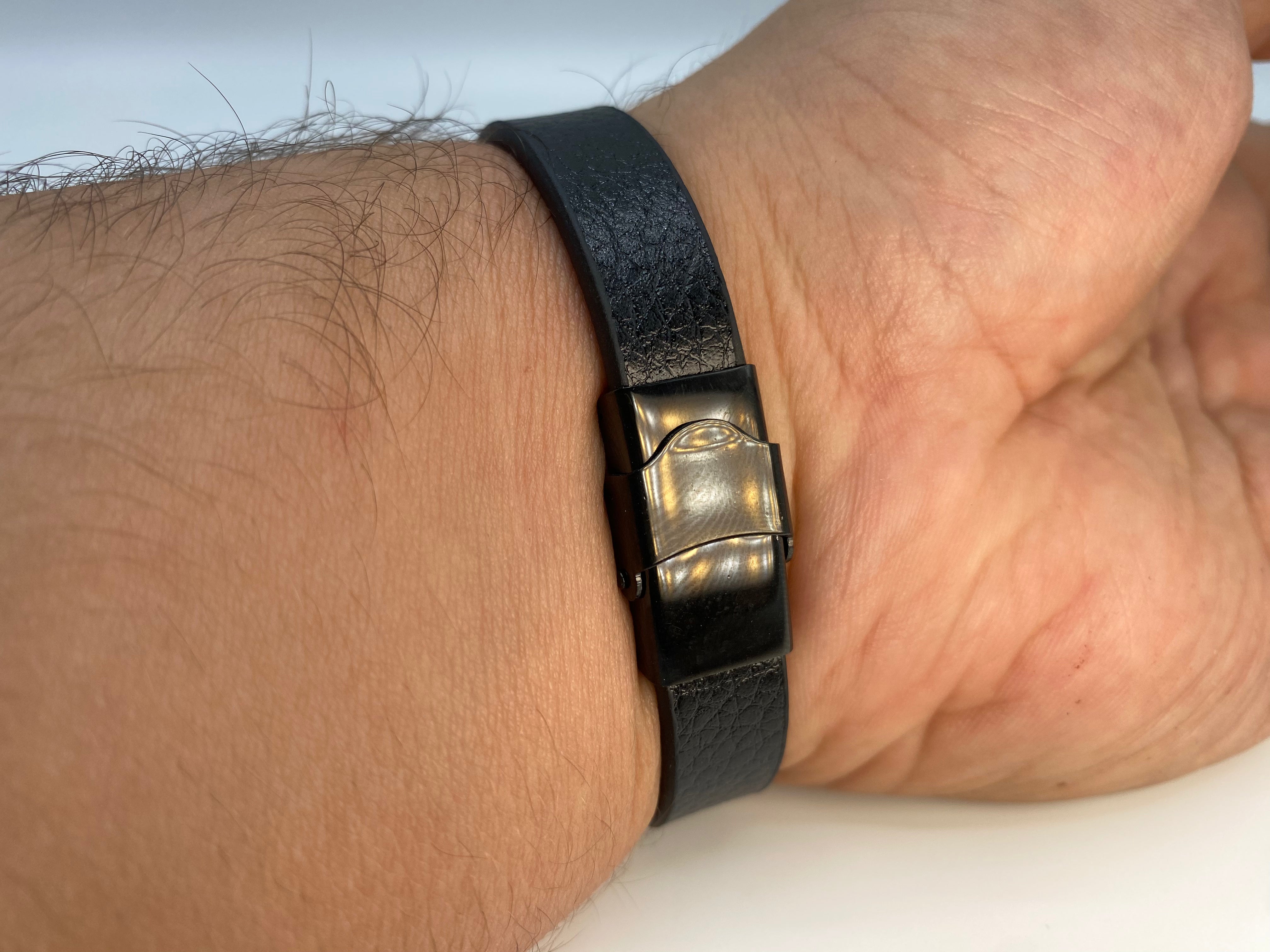 Echt-Leder-Armband gestreift schwarz