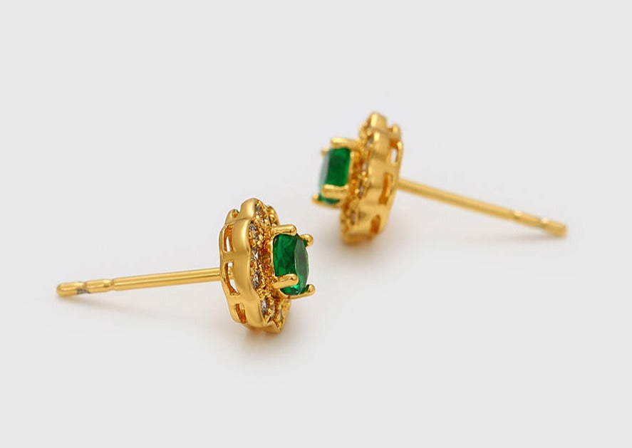 Ohrring Stecker Sia 585er vergoldet mit grünem und weißen Steinen