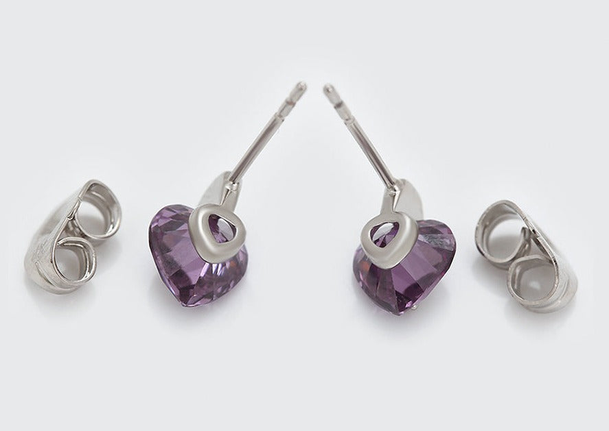 Ohrring Stecker Herz aus Edelstahl mit lila Stein