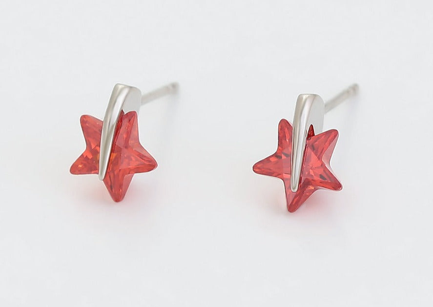 Ohrring Stecker Stern aus Edelstahl mit rotem Stein